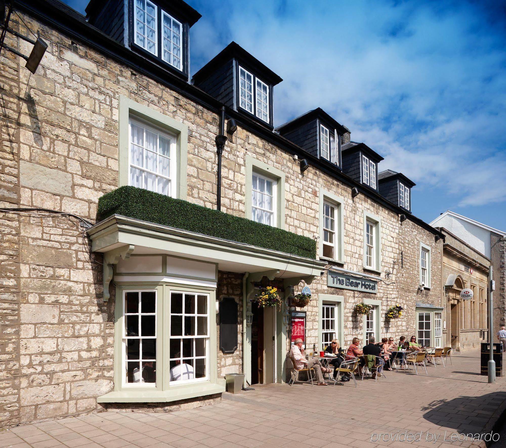 The Bear, Cowbridge Hotell Exteriör bild